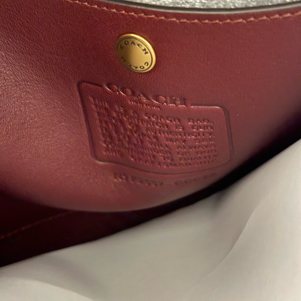 Coach Bleecker bucket bag, merlot - Picture 4 of 11